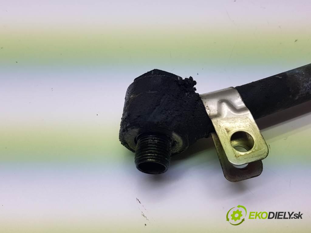 VOLKSWAGEN PASSAT  2013 130kW B7 1968 Rúra hadice turba 03L145595D (Hadice intercoolera)