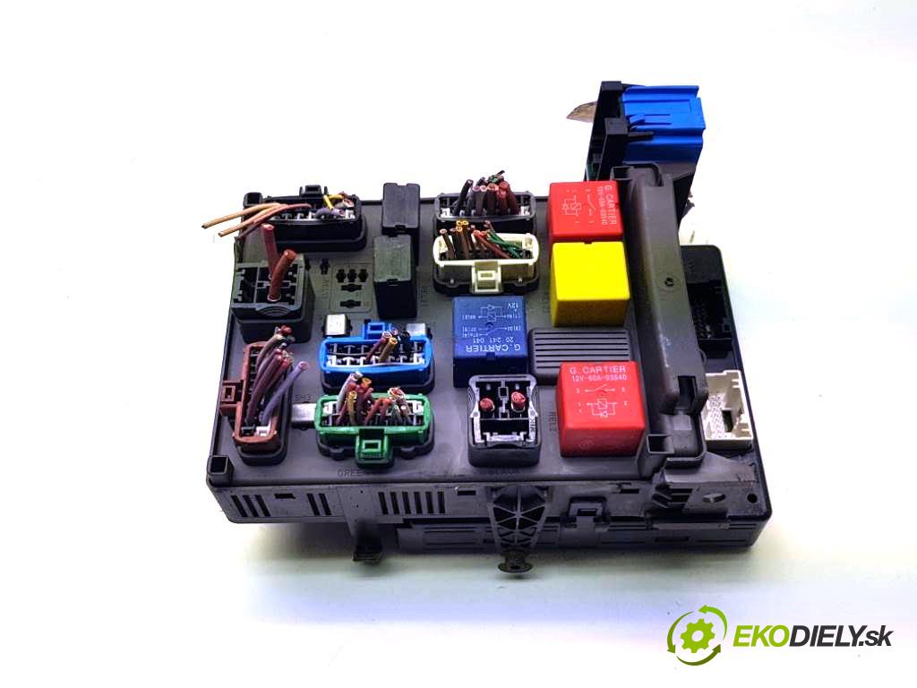 RENAULT LAGUNA  2002 110kW   2188 modul BSI 8200228558 (Pojistkové skříňky)