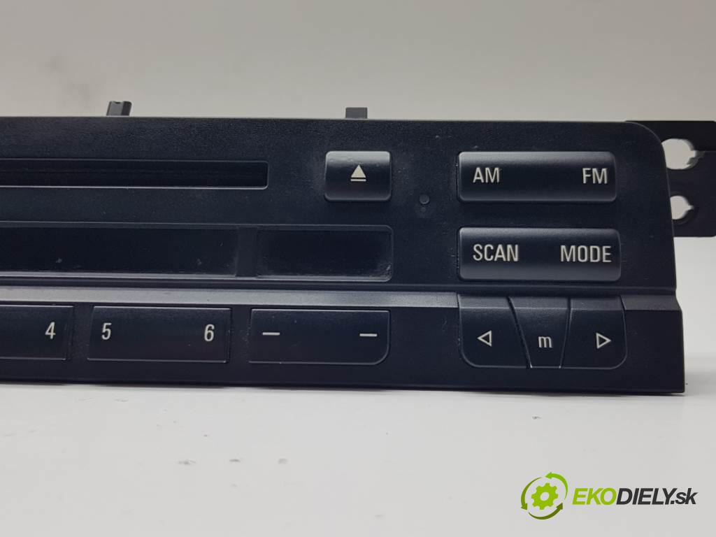 BMW E46  2021 100kW    1951 RADIO 6512691604702 (Audio zariadenia)