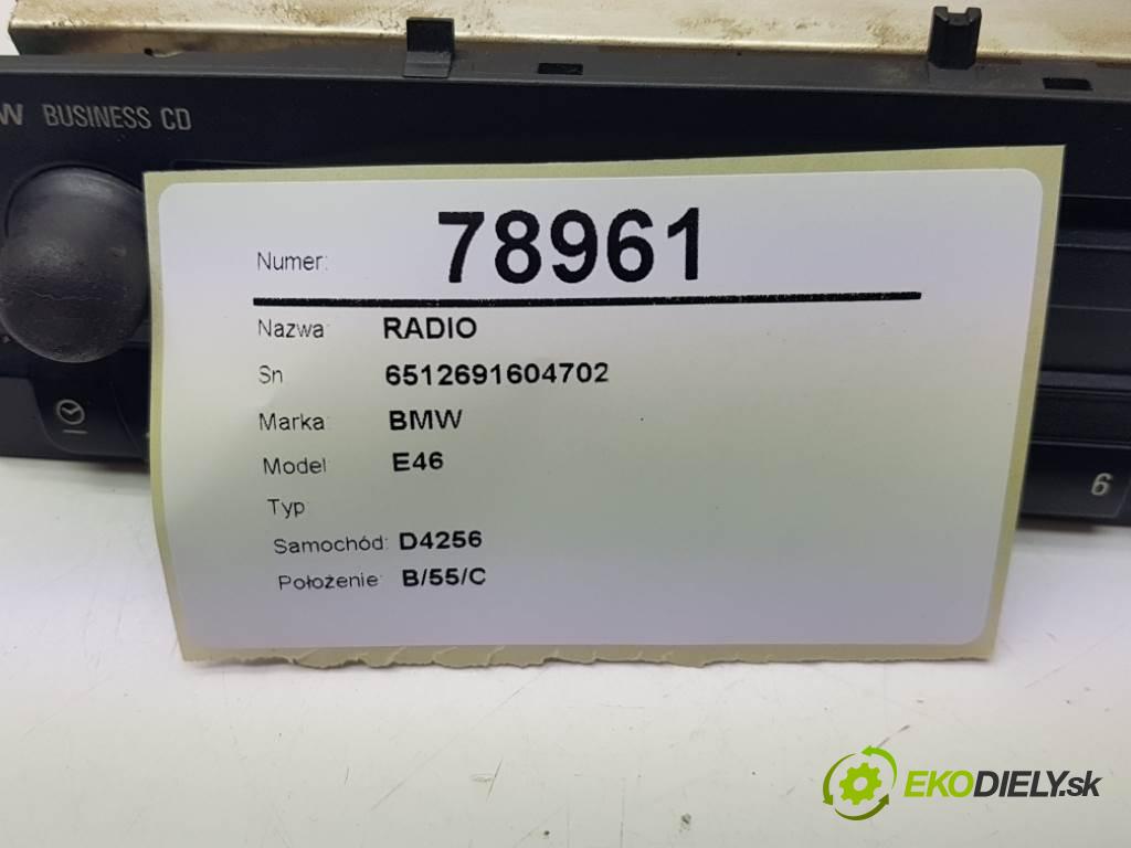 BMW E46  2021 100kW    1951 RADIO 6512691604702 (Audio zariadenia)