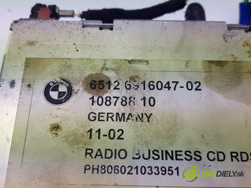 BMW E46  2021 100kW    1951 RADIO 6512691604702 (Audio zariadenia)