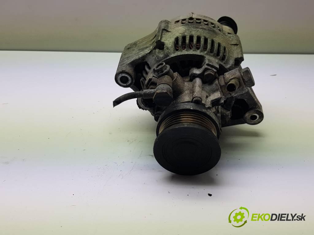 HYUNDAI  GETZ  2004 60kW    1493 Alternátor 37300-27601 (Alternátory)
