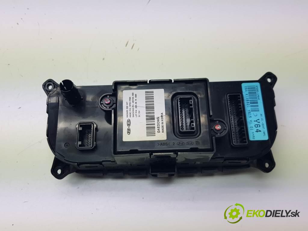 KIA VENGA   2016 90 kW    1396 Panel ovládania kúrenia 97250-1P640 (Prepínače, spínače, tlačidlá a ovládače kúrenia)