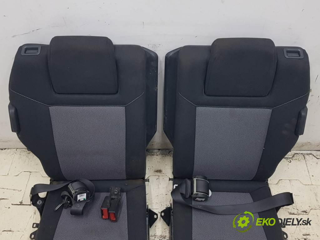 OPEL ZAFIRA  2012 81kW    1686 Sedadlo zad III RZĄD  (Sedačky, sedadlá)