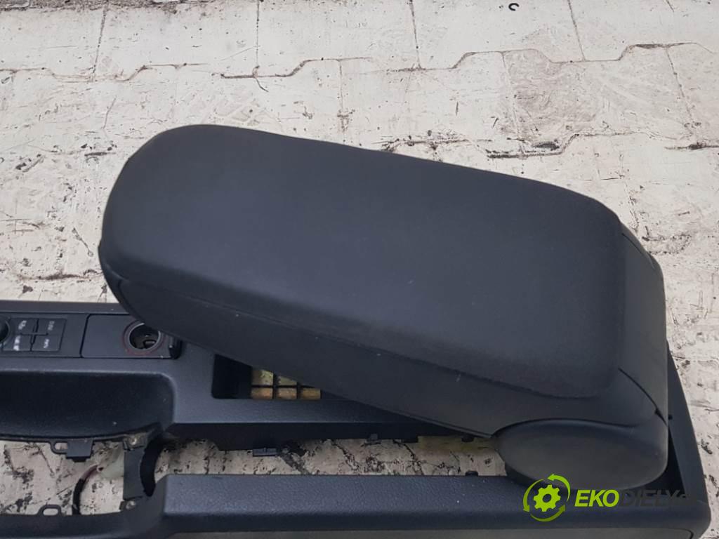 AUDI A4 B6 2004 96kW B6 1896 Lakťová opierka + Tunel