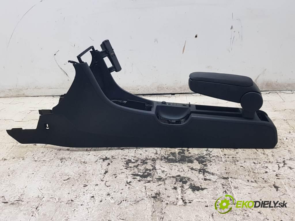 AUDI A4 B6 2004 96kW B6 1896 Lakťová opierka + Tunel