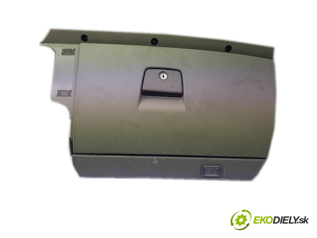 VOLVO S40 II II 2009 80kw II 1560 Priehradka, kastlík spolujazdca 8626141 (Priehradky, kastlíky)