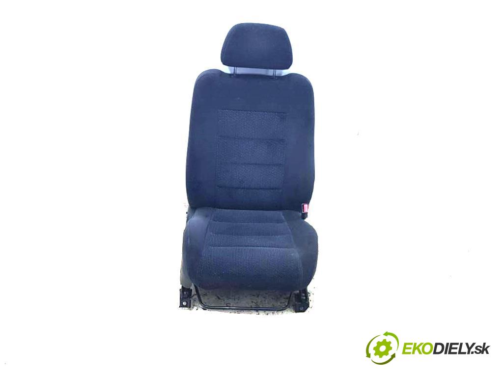 HONDA CIVIC VI 1999 55 kW VI 1396 Sedadlo pravy  (Sedačky, sedadlá)