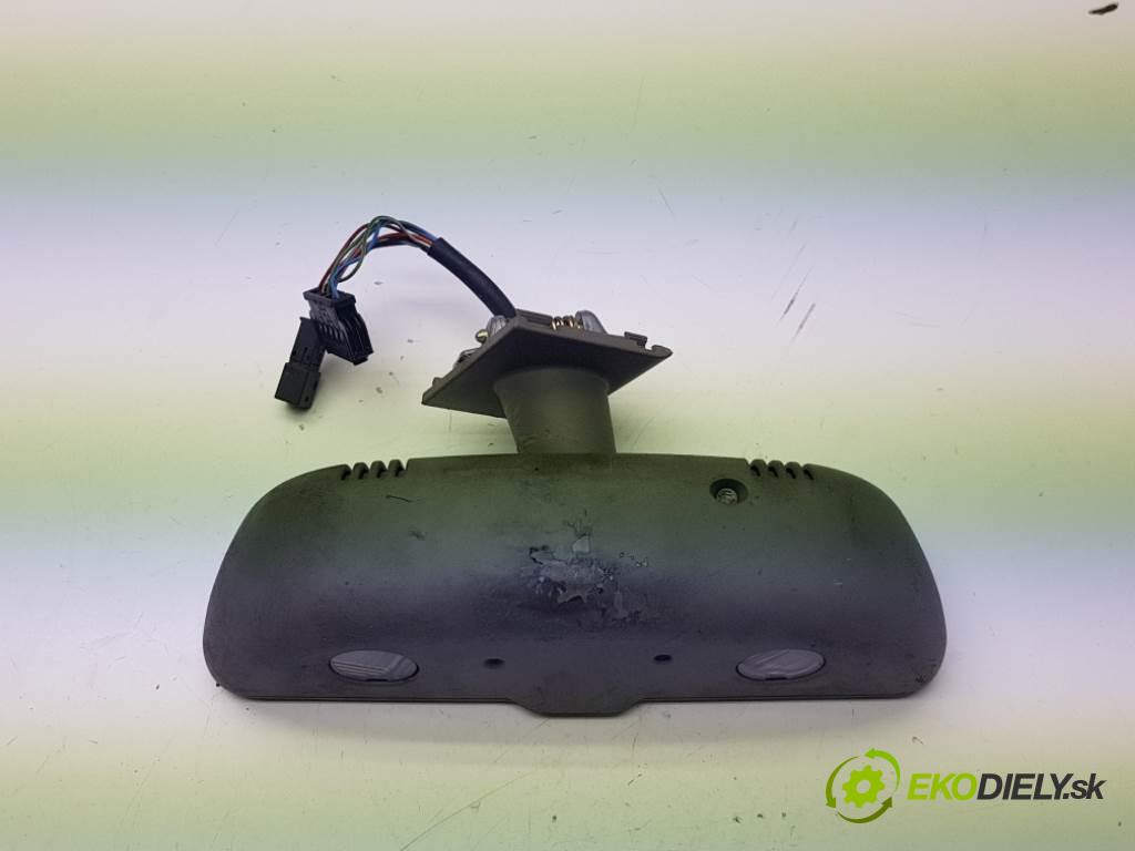 AUDI A8  1999 191kW    3697 zpětné zrcátko vnitřní 11PIN (Světla vnitřní)