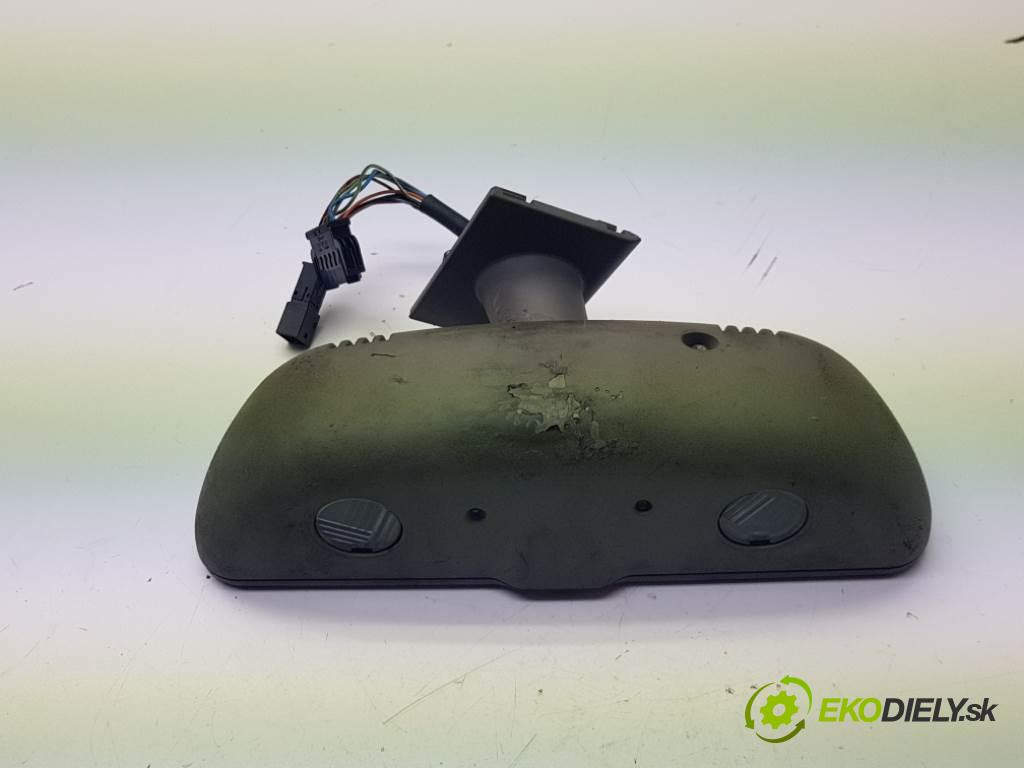 AUDI A8  1999 191kW    3697 zpětné zrcátko vnitřní 11PIN (Světla vnitřní)