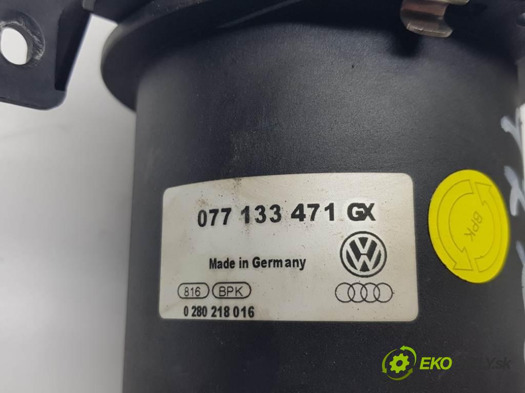AUDI A8  1999 191kW    3697 Váha vzduchu 077133471GX (Váhy vzduchu)