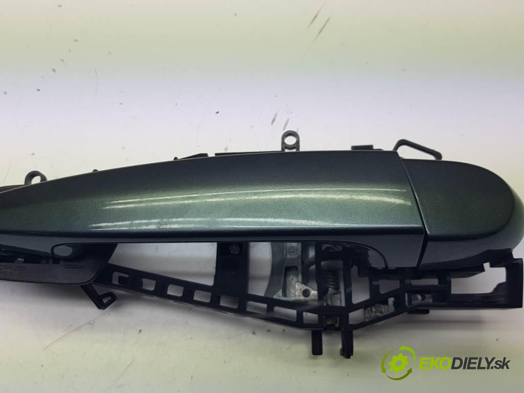 BMW 3 F31 318 2013 105kW F31 318 1995 Kľučka vonkajšia zad pravá