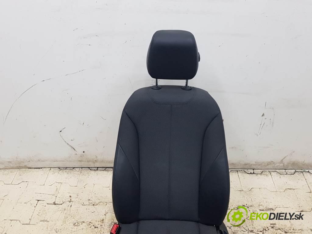 BMW 3 F31 318 2013 105kW F31 318 1995 Sedadlo ľavy PODGRZEWANY (Sedačky, sedadlá)