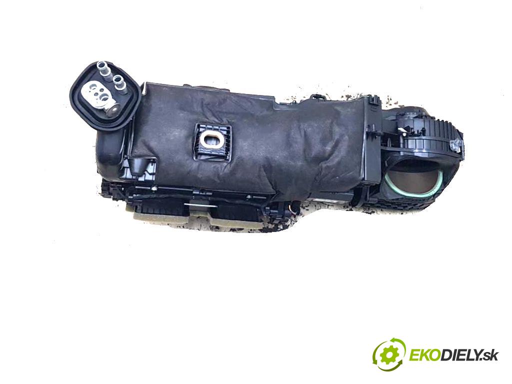 BMW 3 F31 318 2013 105kW F31 318 1995 Výhrevné teleso, radiátor kúrenia 9296823 (Radiátory kúrenia)