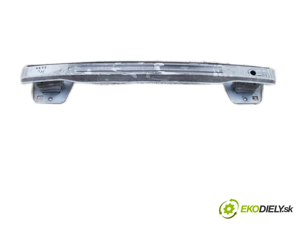 OPEL COMBO D 2016 70 kW D 1248 výztuha nárazníka zadní část 