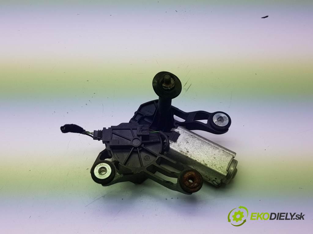 FIAT FIORINO NEMO 2008 55kW NEMO 1248 motorek stěračů zadní část 64344001 3PIN