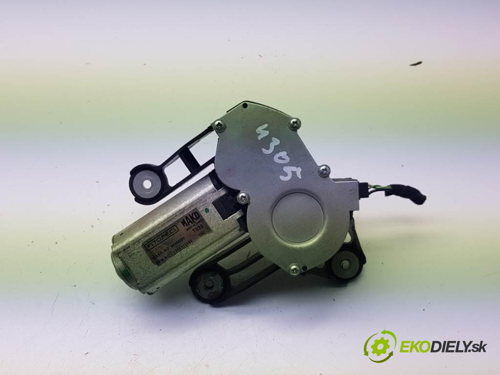 FIAT FIORINO NEMO 2008 55kW NEMO 1248 motorek stěračů zadní část 64344001 3PIN