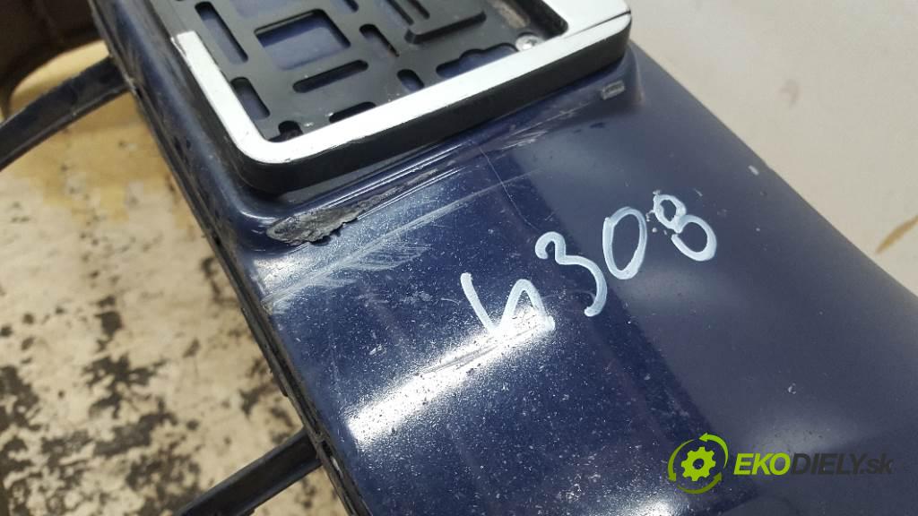 VOLKSWAGEN PASSAT B5 LIFT 2002 74KW B5 LIFT 1896 nárazník přední část LA5E