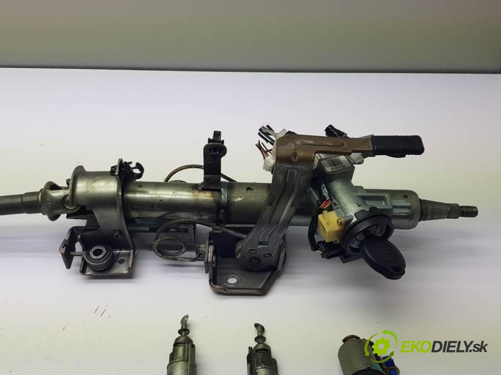 MITSUBISHI COLT VI Z30 2005 70kW VI Z30 1332 Hriadeľ, tyč volantu MR955230 (Tyče riadenia (volantu))