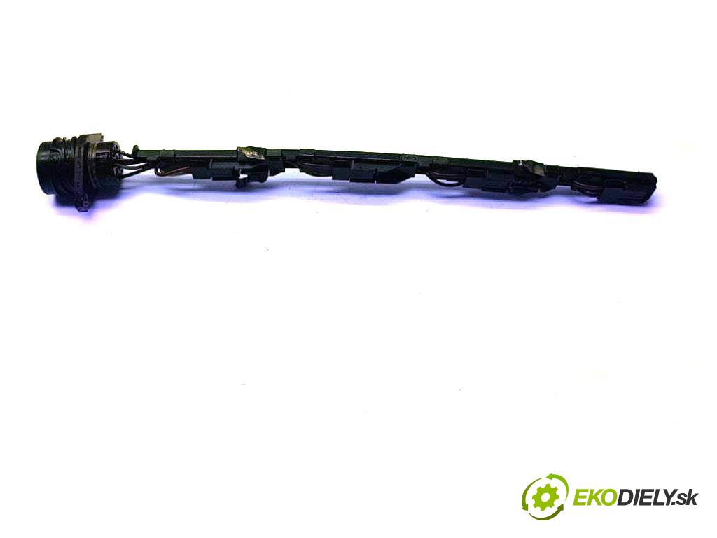 SEAT ALHAMBRA I LIFT 2003 85kW I LIFT 1896 Lišta vstrekovacia 5PIN (Vstrekovacie lišty)