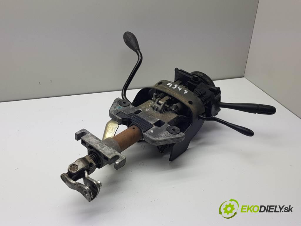 CHRYSLER VOYAGER III CARAVAN 1998 X III CARAVAN 3.2 Hriadeľ, tyč volantu P04680731 (Tyče riadenia (volantu))