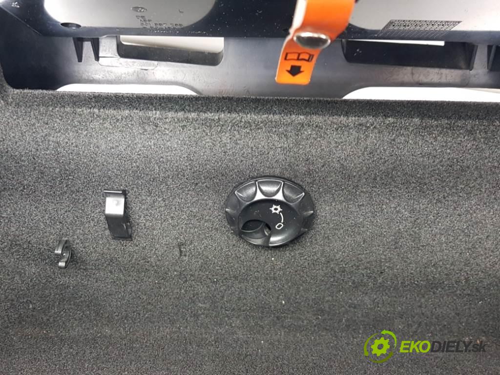 VOLKSWAGEN PASSAT B6 2006 77kW B6 1896 Priehradka, kastlík spolujazdca 3C1857097AP (Priehradky, kastlíky)