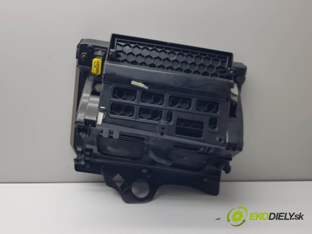 VOLKSWAGEN PASSAT B6 2006 77kW B6 1896 Priehradka, kastlík spolujazdca 3C1857097AP (Priehradky, kastlíky)