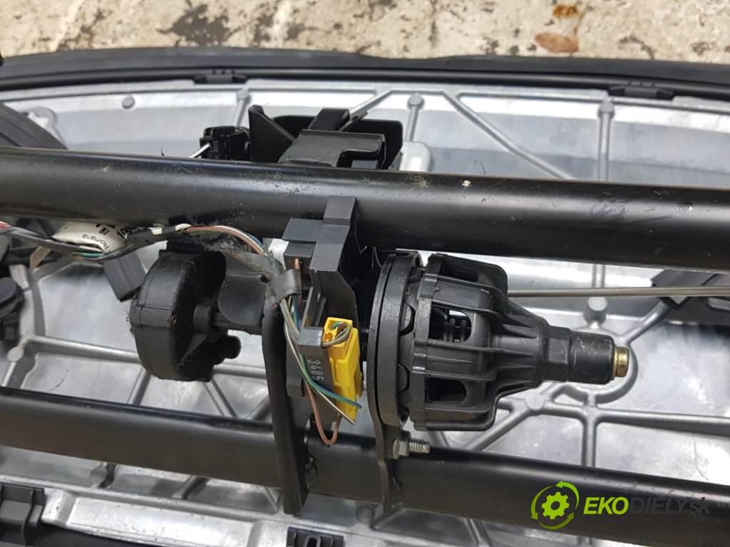OPEL TIGRA B 2005 90 kW B 1354 Torpédo, plast pod čelné okno MECHANIZM DACHU SKŁADANEGO (Torpéda)