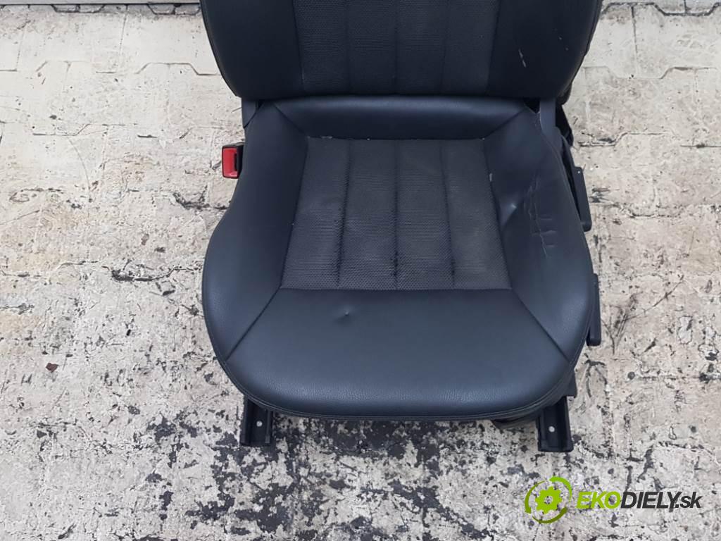 OPEL VECTRA C LIFT CDTI 2008 150 KM LIFT CDTI 1910 Sedadlo ľavy  (Sedačky, sedadlá)