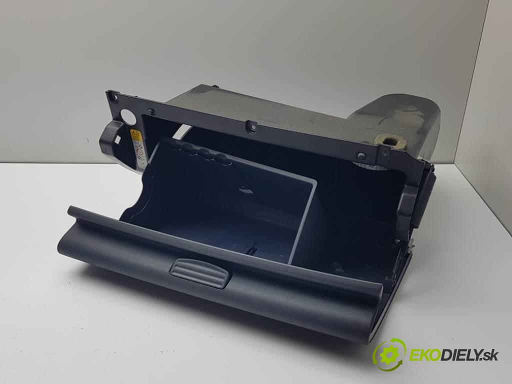 MITSUBISHI COLT VI Z30 2006 70 kW VI Z30 1332 Priehradka, kastlík spolujazdca MN140024ZZ (Priehradky, kastlíky)