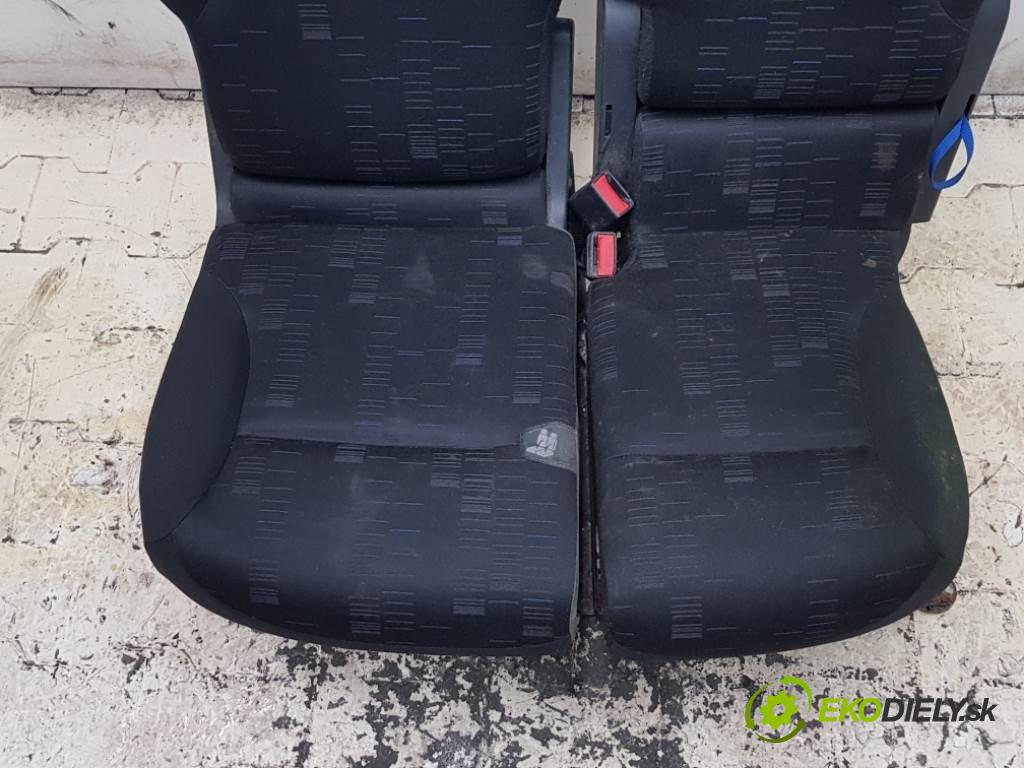 CITROEN BERLINGO II 2012 90 kW II 1560 Sedadlo pravy KOMPLET  (Sedačky, sedadlá)