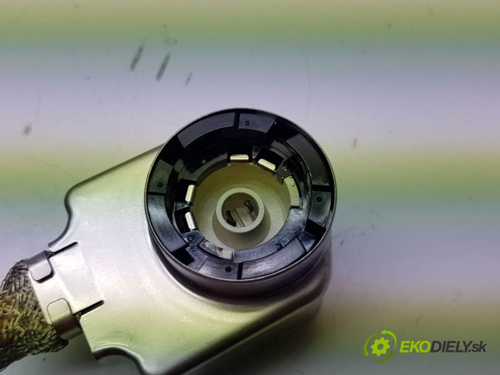 NISSAN X-TRAIL  2011 127kW   1995 Menič XENON EANA 11813179 (Riadiace jednotky xenónu)