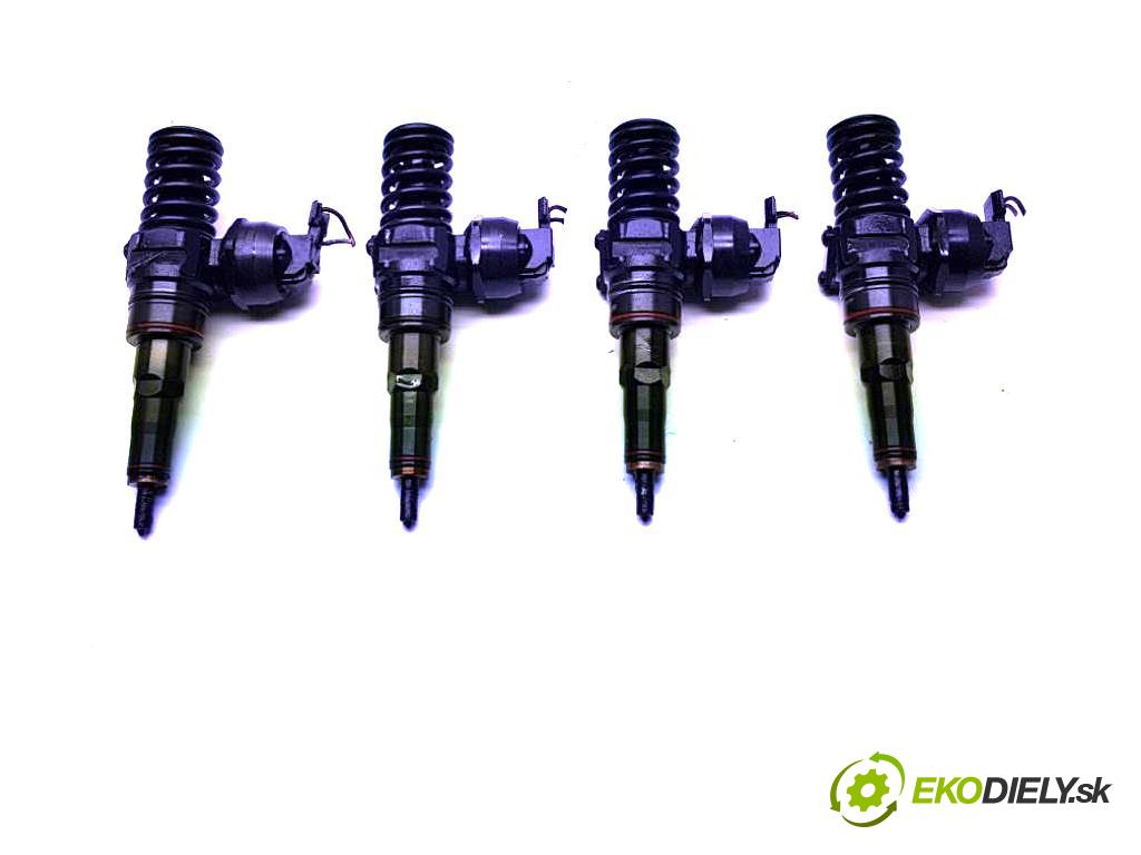 SKODA FABIA I KOMBI 2005 10 kW I KOMBI 1.9 TDI vstřikovací ventily KOMPLET 038130073AJ