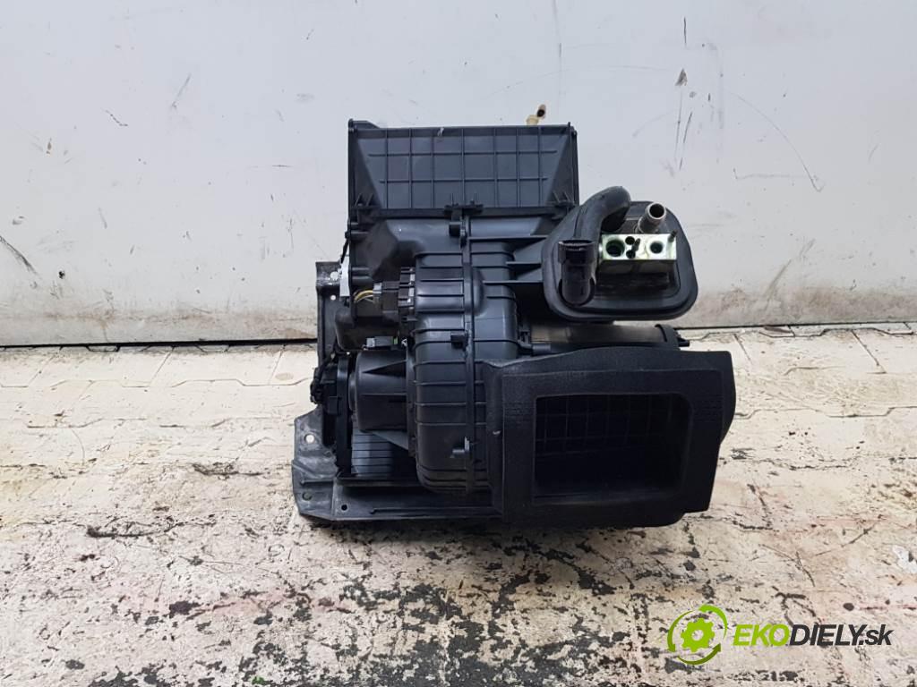 FORD S-MAX I 2.0 TDCI 2008 96 kW I 2.0 TDCI 1997 Výhrevné teleso, radiátor kúrenia 6G91-19B555LJ (Radiátory kúrenia)