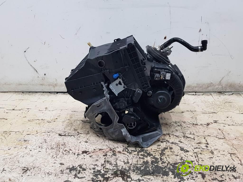 FORD S-MAX I 2.0 TDCI 2008 96 kW I 2.0 TDCI 1997 Výhrevné teleso, radiátor kúrenia 6G91-19B555LJ (Radiátory kúrenia)