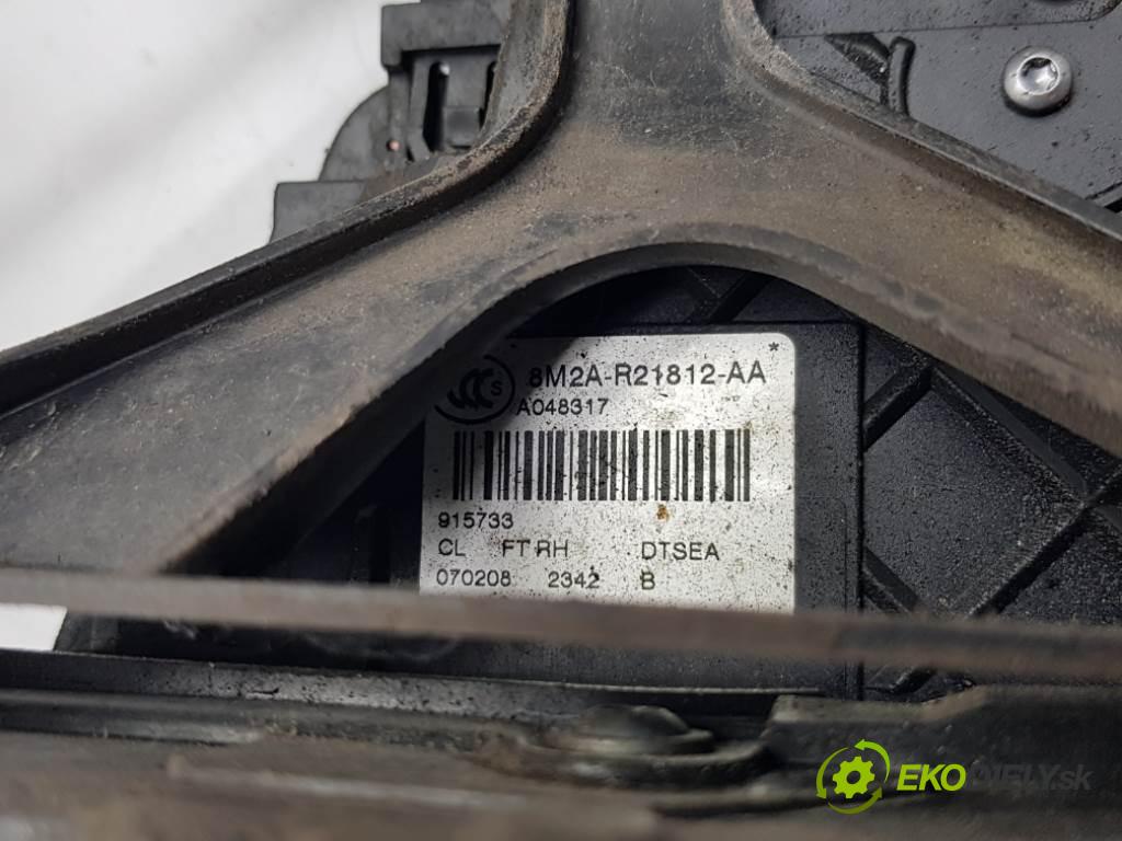 FORD S-MAX I 2.0 TDCI 2008 96 kW I 2.0 TDCI 1997 zámok přední část pravý 8M2A-R21812-AA 5PIN 76