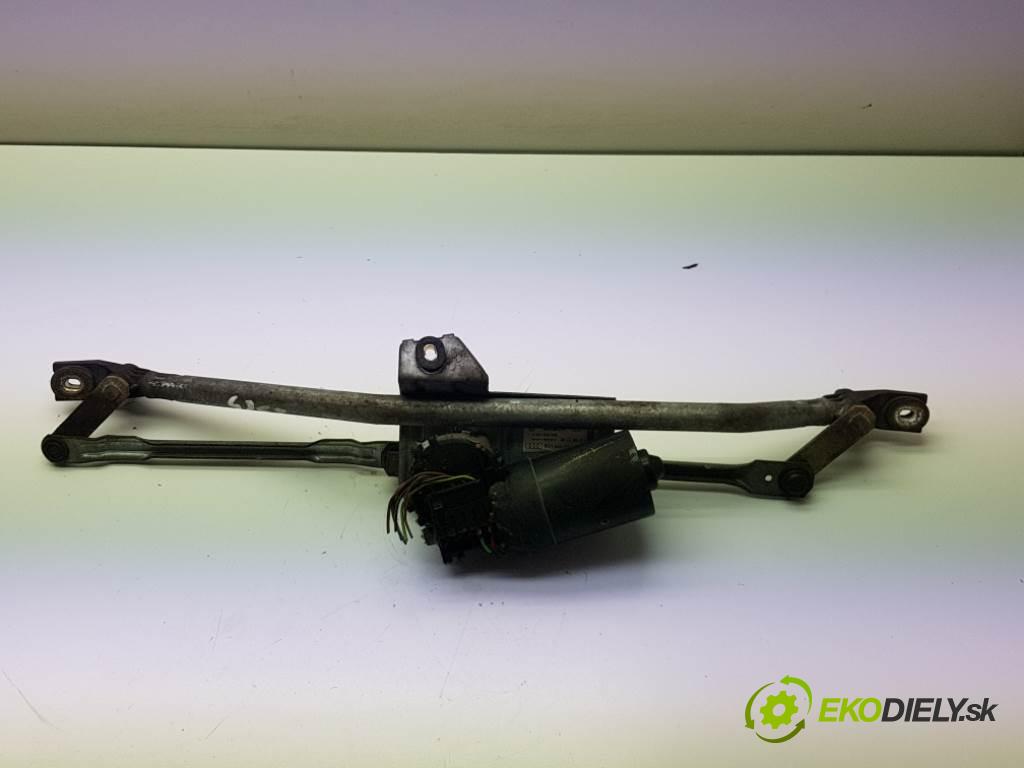 AUDI A4 B5 1998 110 kW B5 1896 Mechanizmus stieračov predný 8D1955023A 6PIN (Motorčeky stieračov predné)