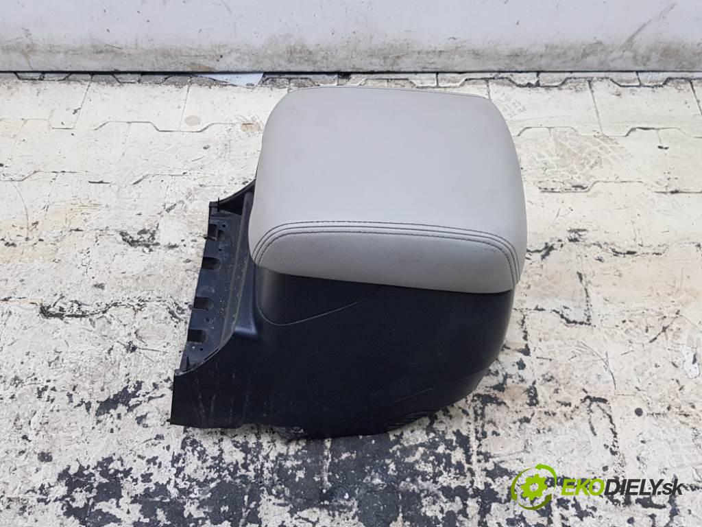 MITSUBISHI PAJERO IV 2007 125 kW IV 3200 Lakťová opierka  (Lakťové opierky)