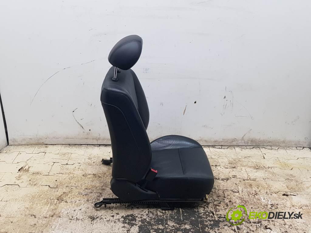 NISSAN MAXIMA A34 2005 258 kW A34 3498 Sedadlo ľavy PODGRZEWANY  (Sedačky, sedadlá)