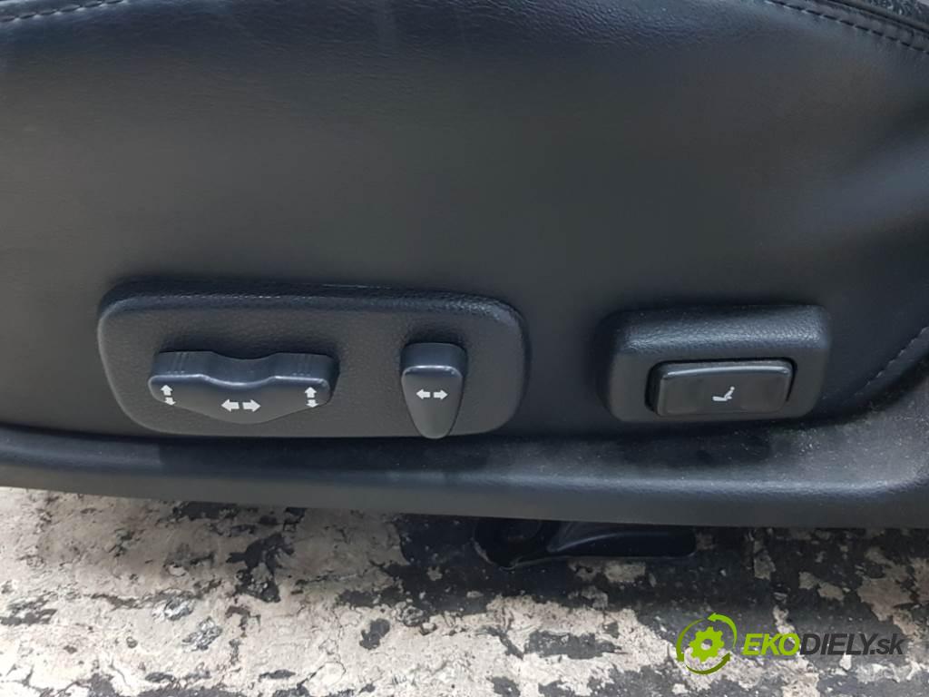 NISSAN MAXIMA A34 2005 258 kW A34 3498 Sedadlo ľavy PODGRZEWANY  (Sedačky, sedadlá)