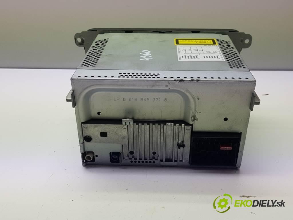 VOLKSWAGEN PASSAT B6 2006 77kW B6 1896 RADIO 1K0035191G (Audio zariadenia)