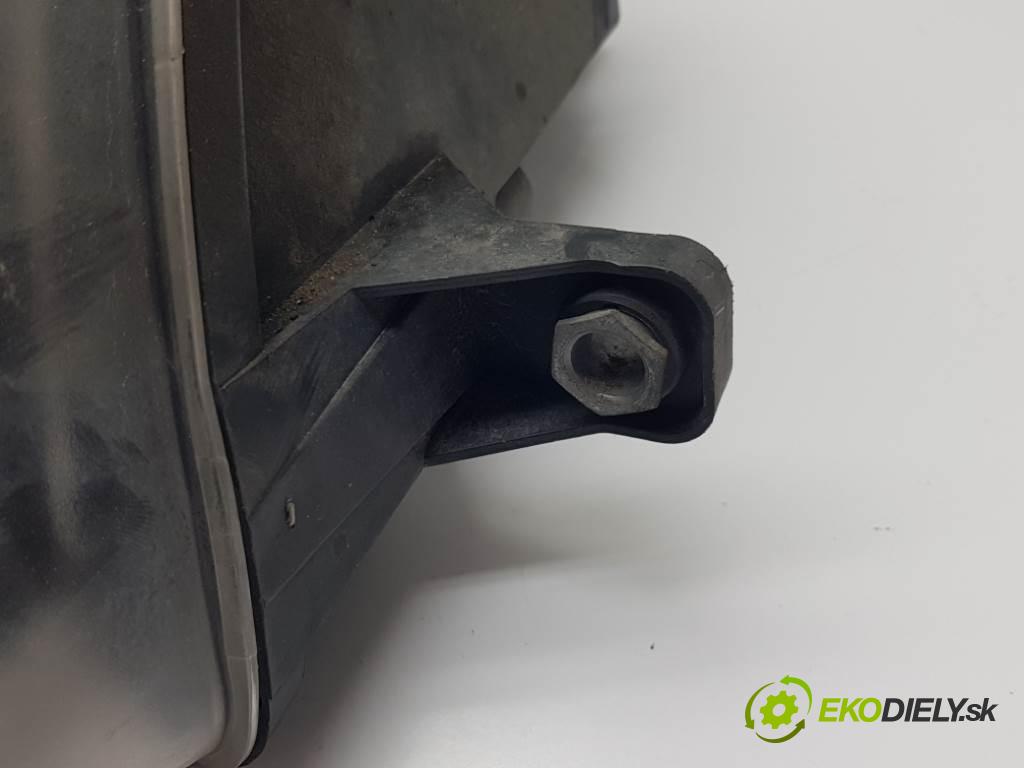 VOLKSWAGEN PASSAT B6 2006 77kW B6 1896 Svetlomet pravy 3C0941006Q (Pravé)