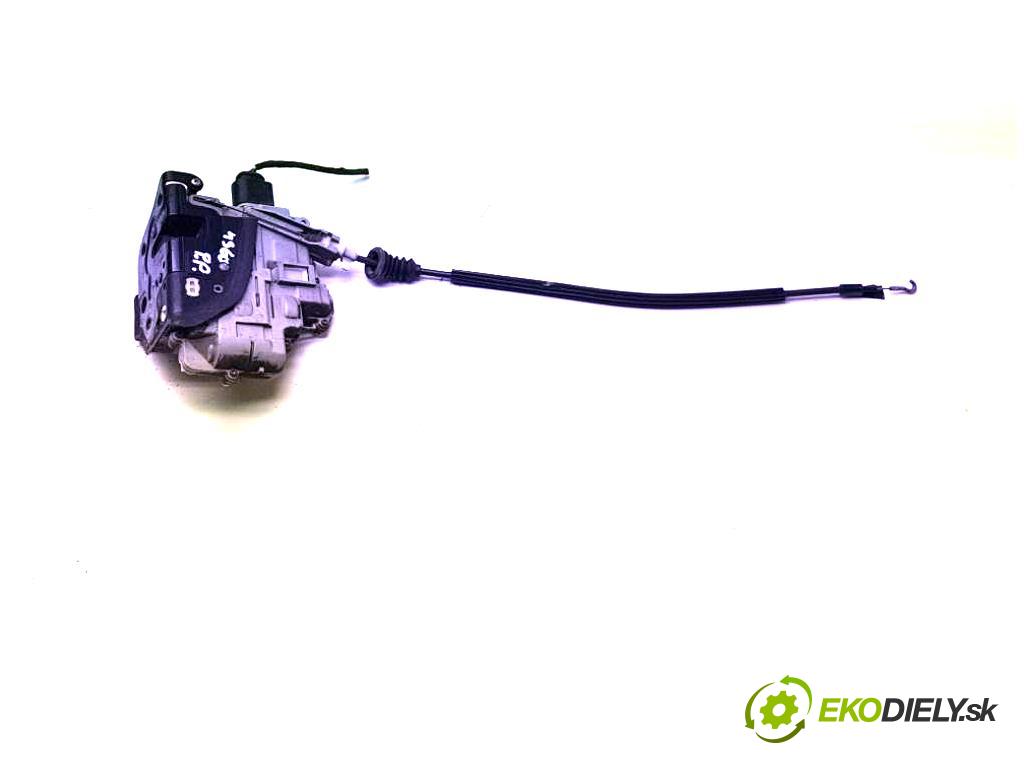 VOLKSWAGEN PASSAT B6 2006 77kW B6 1896 zámok přední část pravý 3C1837016A 6PIN