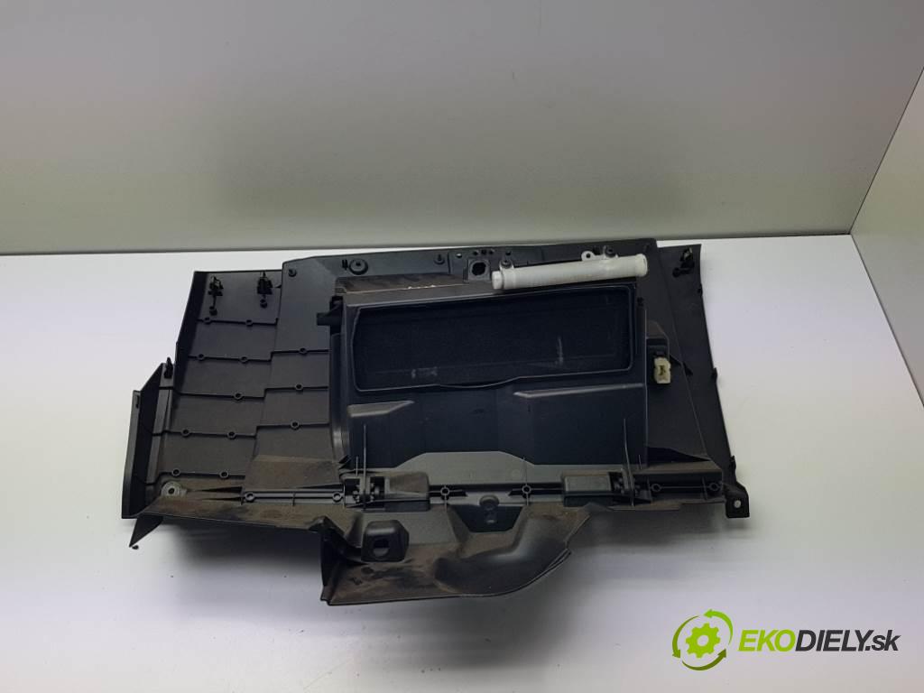 NISSAN MAXIMA A34 2005 258 kW A34 3498 Priehradka, kastlík spolujazdca 681087Y000 (Priehradky, kastlíky)