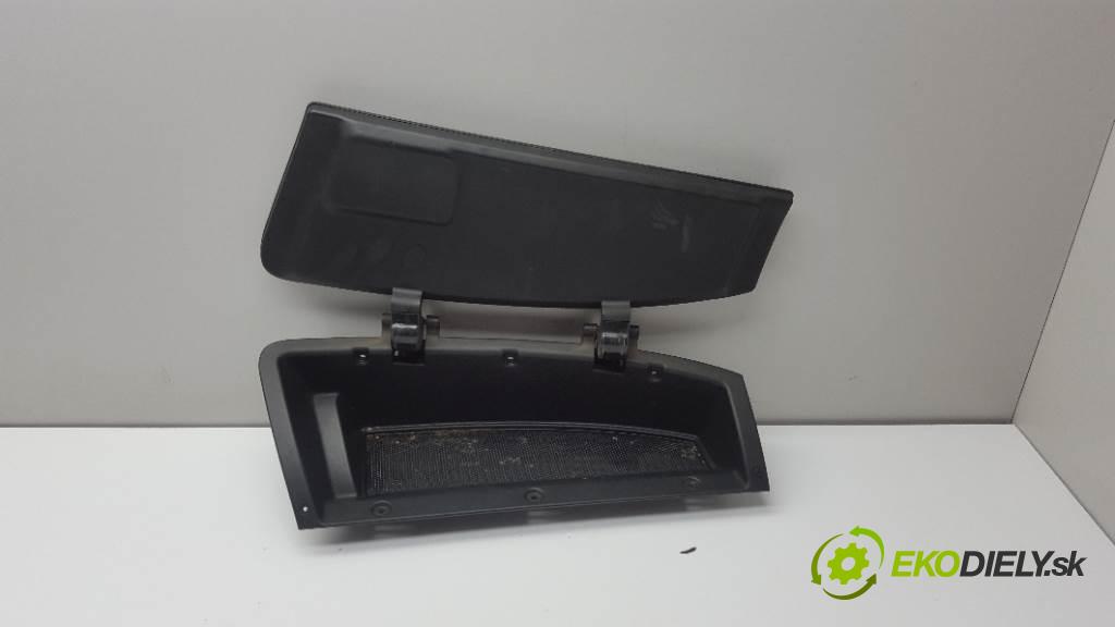 CITROEN XSARA        Priehradka, kastlík prístrojovky 9623784777