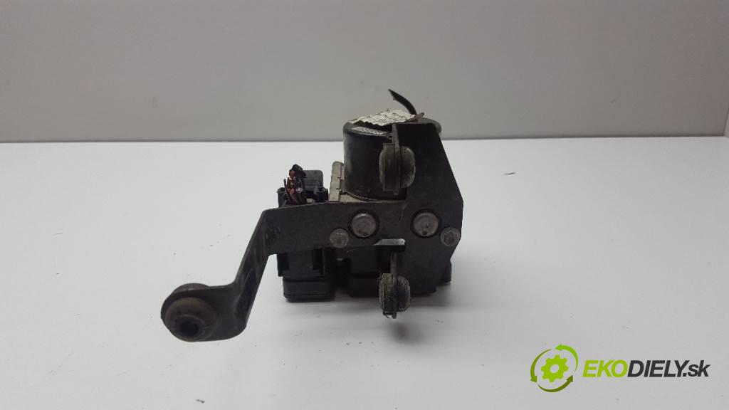 FORD FOCUS MK2 2006 90 kW MK2 1560 Pumpa ABS 3M512M110JA (Pumpy ABS)