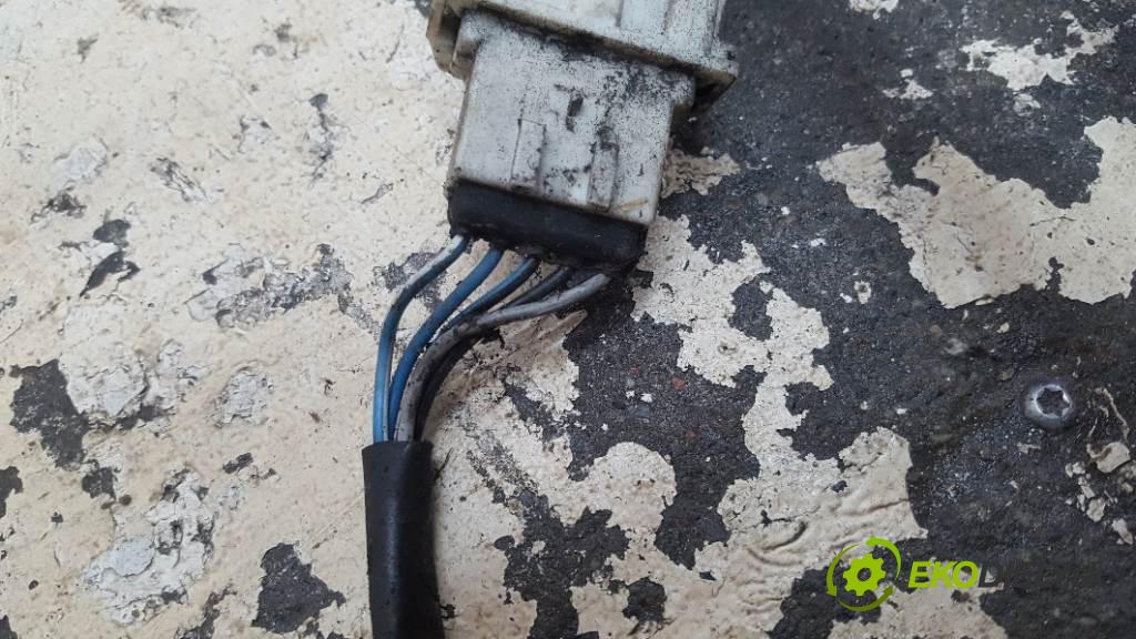 CITROEN XSARA        Mechanizmus stieračov predný 3397020432 5PIN (Motorčeky stieračov predné)