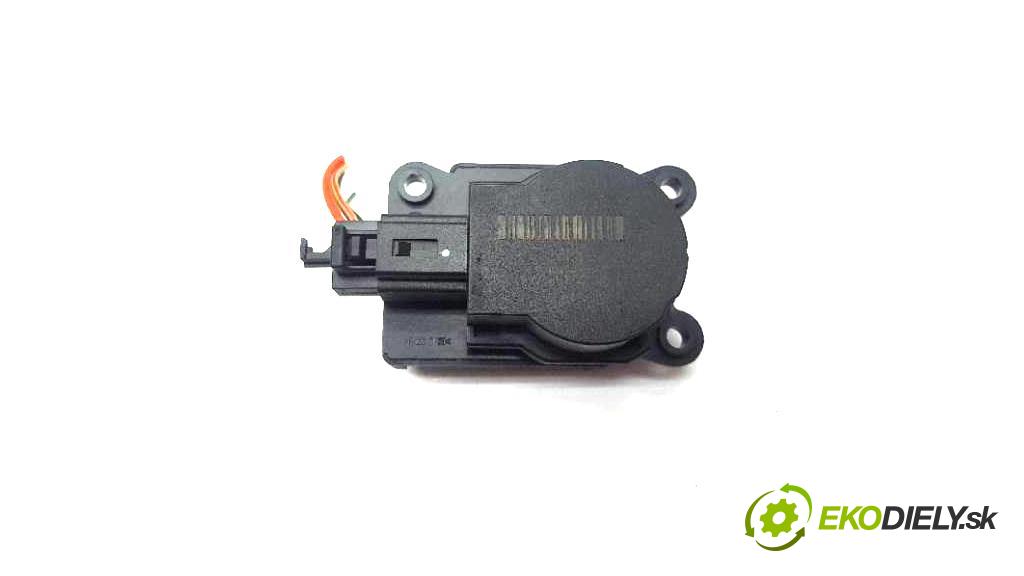 OPEL INSIGNIA A 2012 160 kW A 1956 Motorček kúrenia 1 13372986