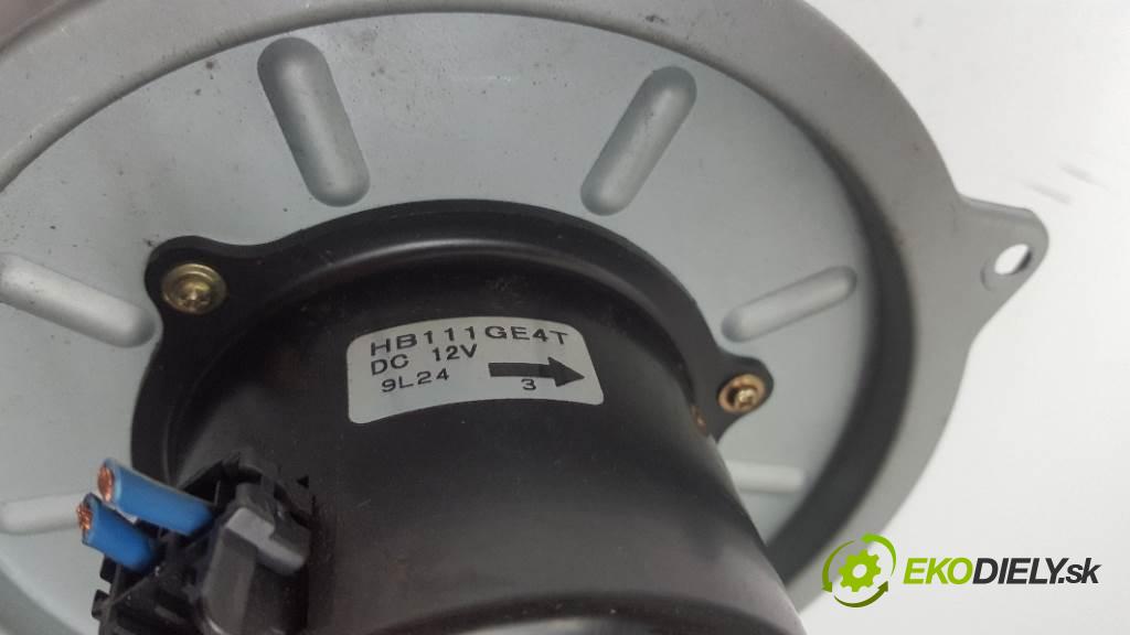 MAZDA PREMACY   2001 74kW   1840 Ventilátor ventilátor kúrenia HB111 (Ventilátory kúrenia)