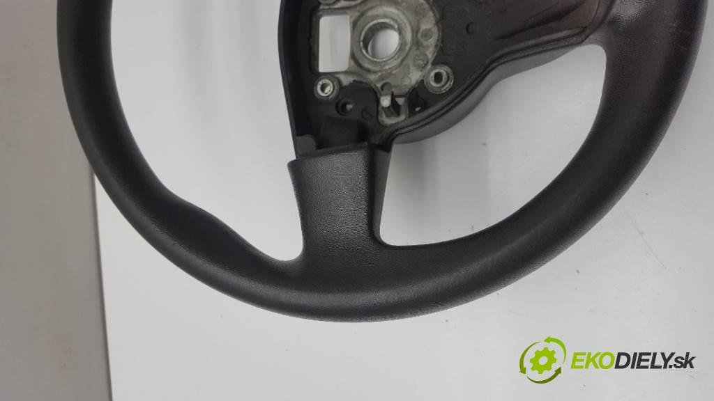 SEAT ALTEA   2006 105 kW   1524 Volant 5P0419091 (Volanty)